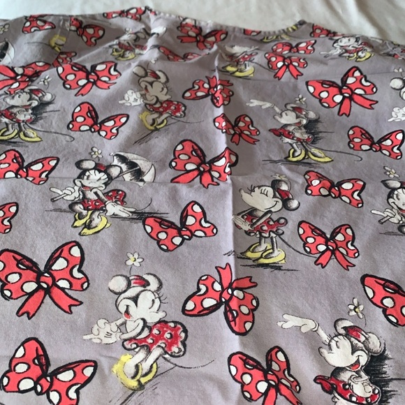 Gently Loved Minnie Mouse by Disney Scrub Top - Picture 5 of 6